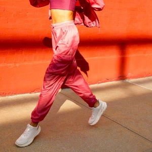 Outdoor voices windbreaker/cargo pants medium